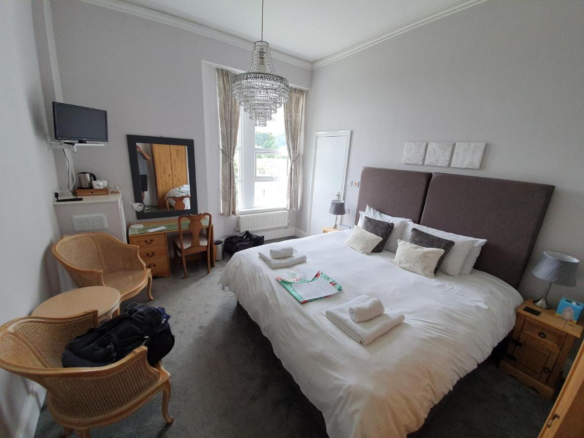 Heathcliff House B&B Exclusively For Adults Free Large Carpark Torquay Exterior photo