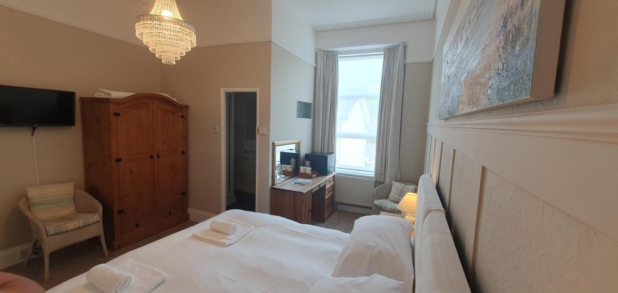 Heathcliff House B&B Exclusively For Adults Free Large Carpark Torquay Exterior photo